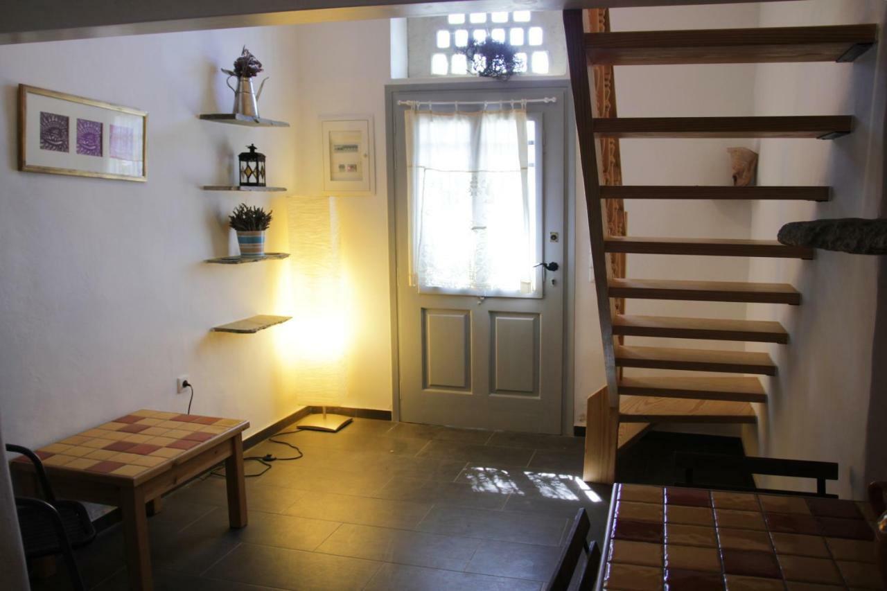 Cozy Guesthouse - Agios Romanos Exterior foto